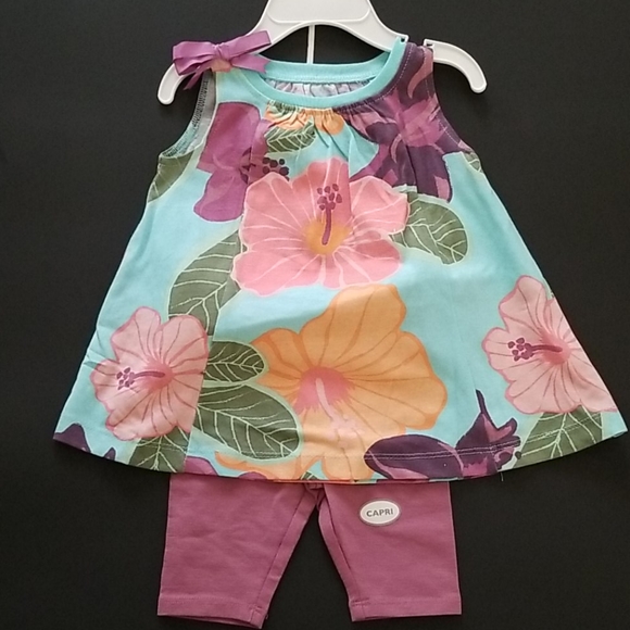 NEW!!! Super Cute Girls 2 Piece Set!!! - Picture 1 of 5